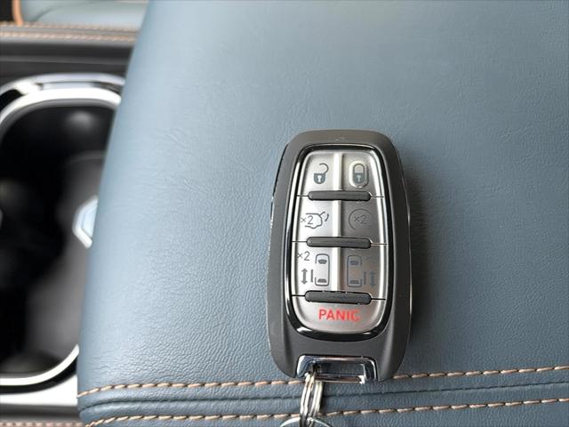 2027 Chrysler Pacifica Pinnacle