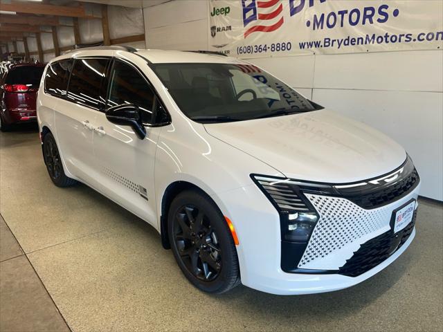 2027 Chrysler Pacifica PACIFICA SELECT