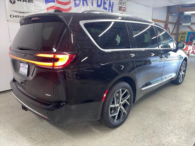 2027 Chrysler Pacifica PACIFICA PINNACLE AWD