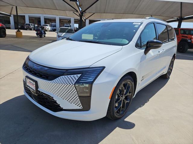 2027 Chrysler Pacifica PACIFICA SELECT