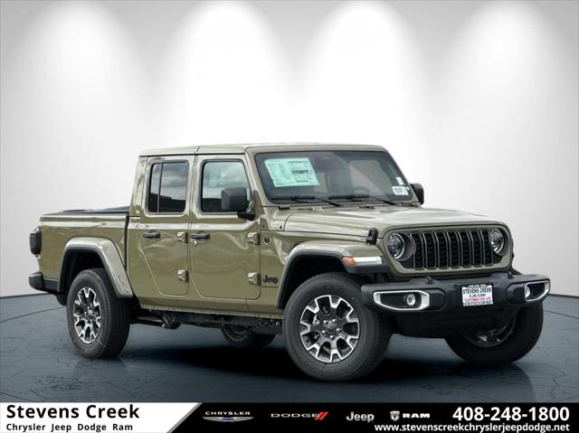 2026 Jeep Gladiator GLADIATOR SAHARA 4X4