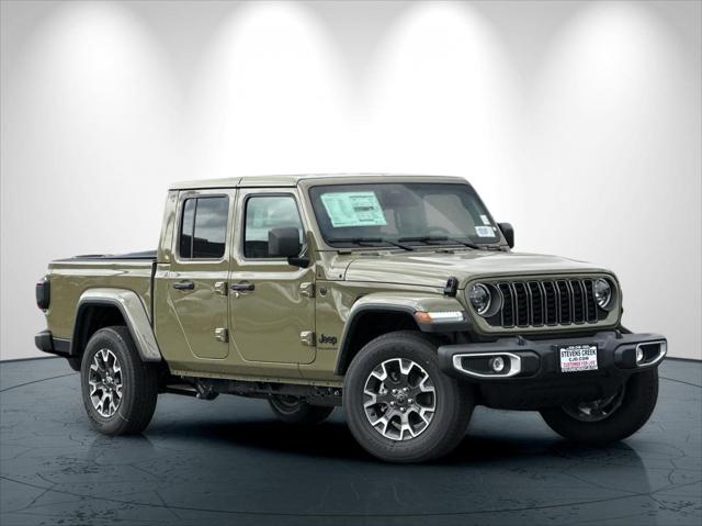 2026 Jeep Gladiator GLADIATOR SAHARA 4X4