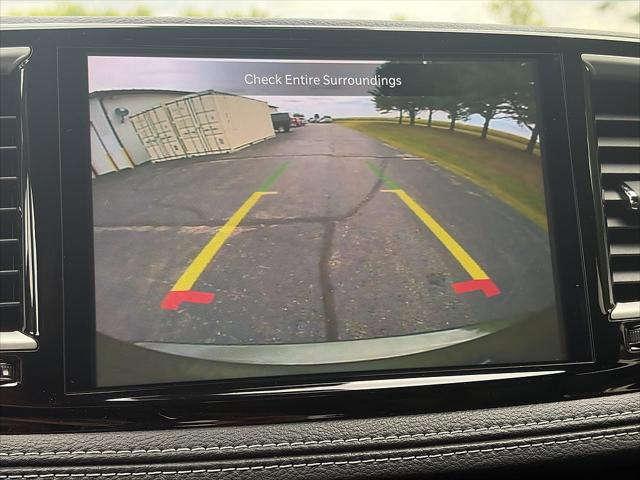 2027 Chrysler Pacifica Select AWD