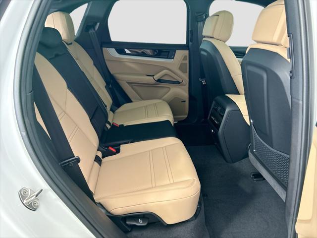 2026 Porsche Cayenne Unknown