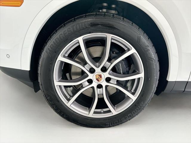 2026 Porsche Cayenne Unknown
