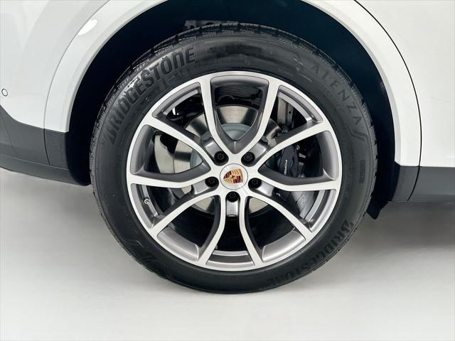 2026 Porsche Cayenne Unknown