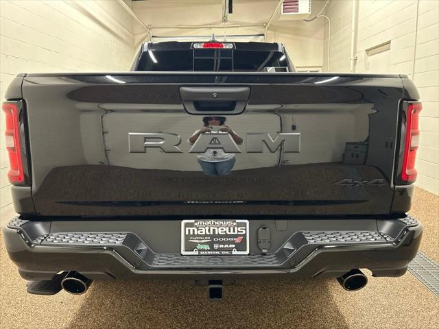 2026 RAM 1500 RAM 1500 EXPRESS CREW CAB 4X4 57 BOX