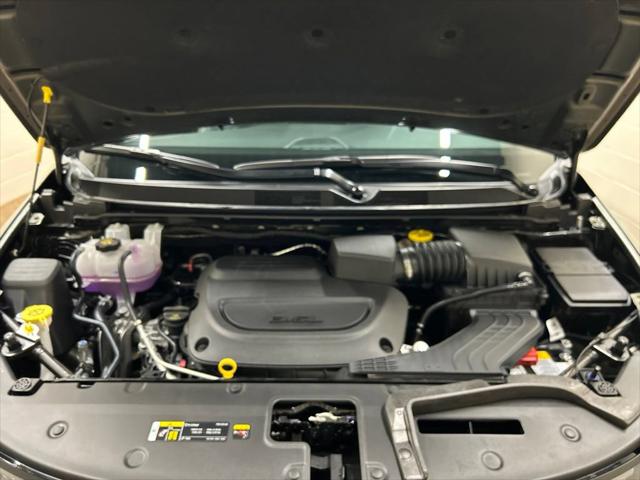 2027 Chrysler Pacifica Pinnacle