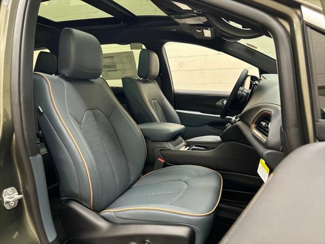 2027 Chrysler Pacifica Pinnacle