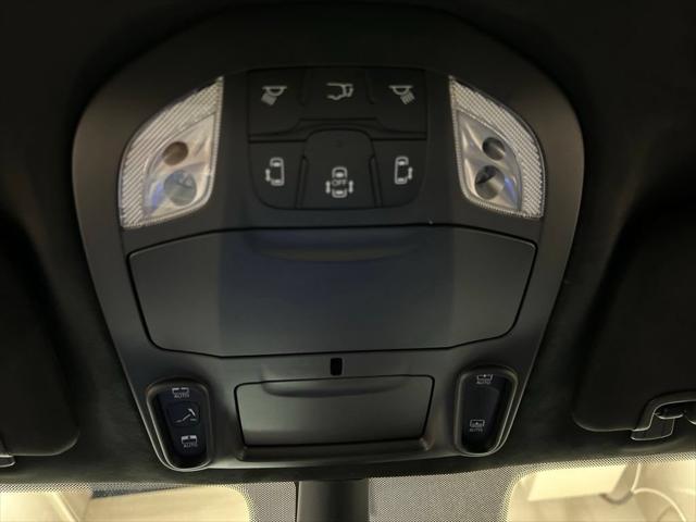 2027 Chrysler Pacifica Pinnacle