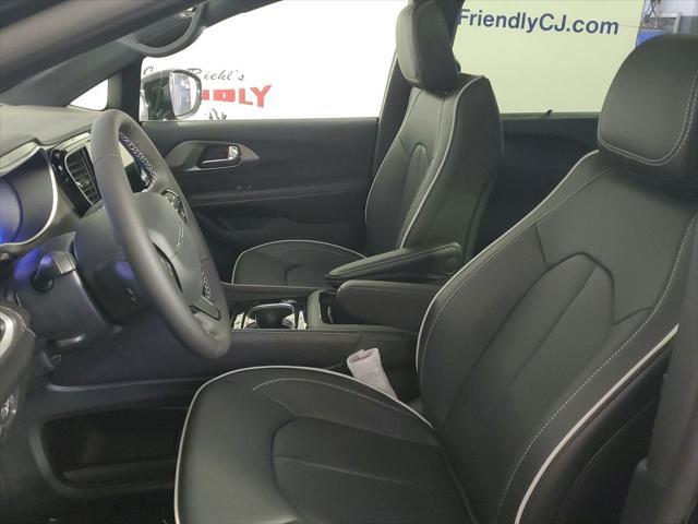 2027 Chrysler Pacifica Limited