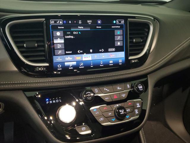 2027 Chrysler Pacifica Limited