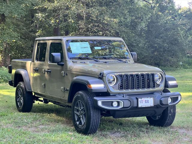 2026 Jeep Gladiator GLADIATOR SPORT S 4X4 2026 Jeep Gladiator GLADIATOR SPORT S 4X4