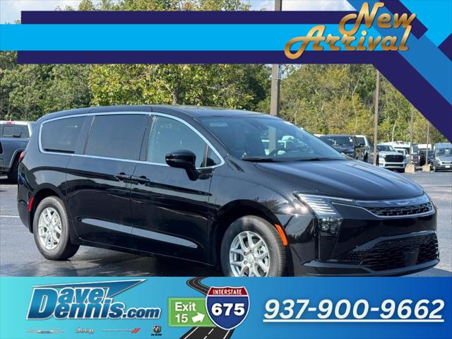 2027 Chrysler Pacifica PACIFICA SELECT