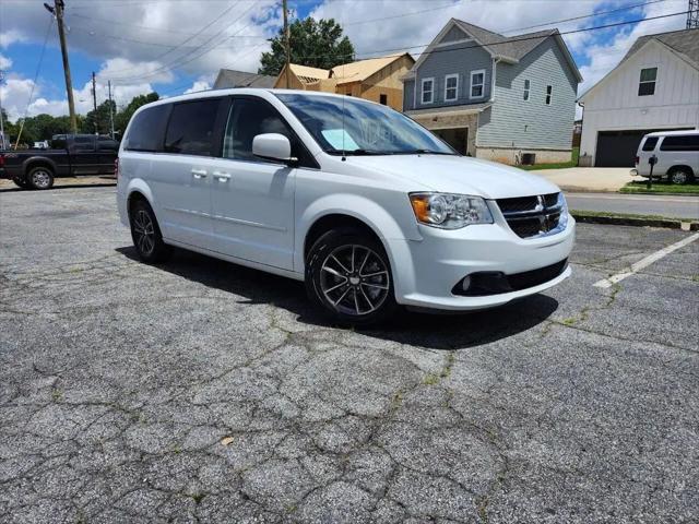 2017 Dodge Grand Caravan SXT for sale in Marietta, GA