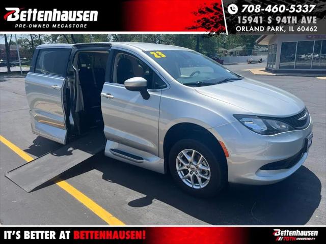 2023 Chrysler Voyager LX for sale in Orland Park, IL