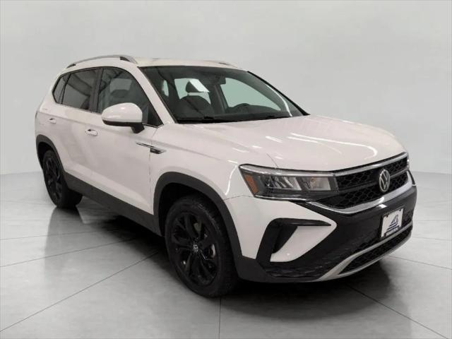 2022 Volkswagen Taos 1.5T SE for sale in Appleton, WI