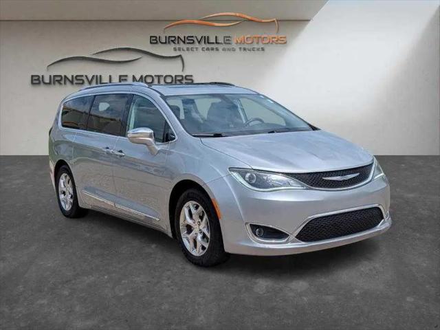 2019 Chrysler Pacifica Limited for sale in Burnsville, MN