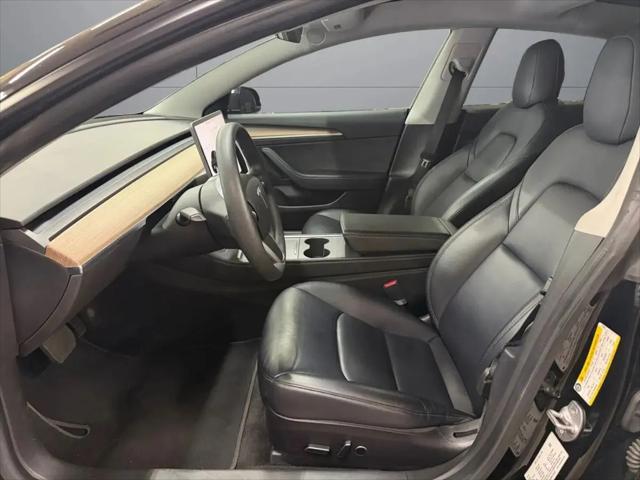 2021 Tesla Model 3 Standard Range Plus Rear-Wheel Drive