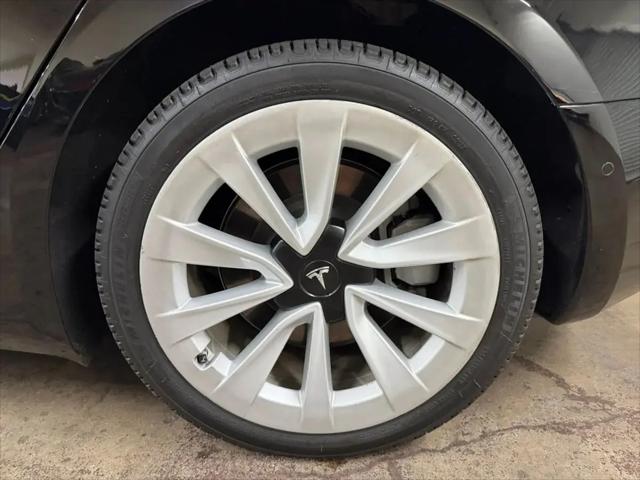 2021 Tesla Model 3 Standard Range Plus Rear-Wheel Drive