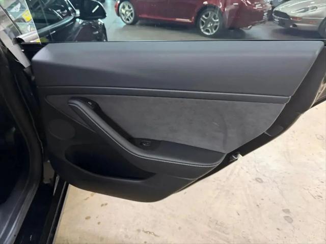 2021 Tesla Model 3 Standard Range Plus Rear-Wheel Drive