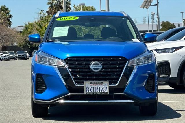 2021 Nissan Kicks SV Xtronic CVT