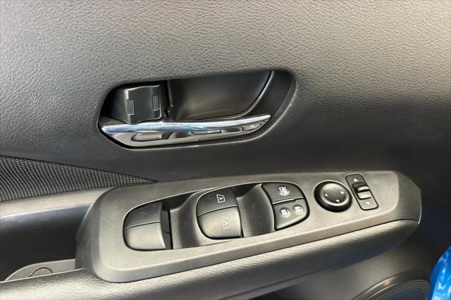 2021 Nissan Kicks SV Xtronic CVT