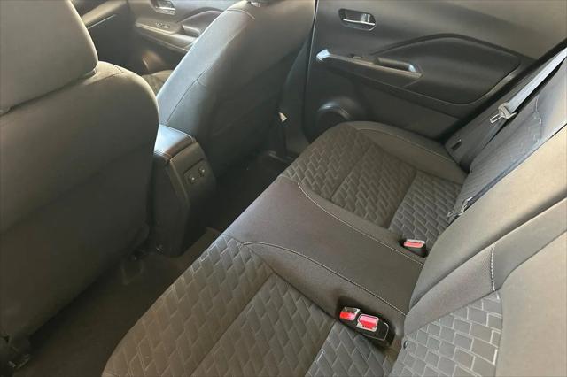 2021 Nissan Kicks SV Xtronic CVT