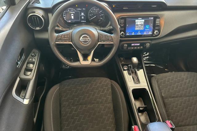 2021 Nissan Kicks SV Xtronic CVT