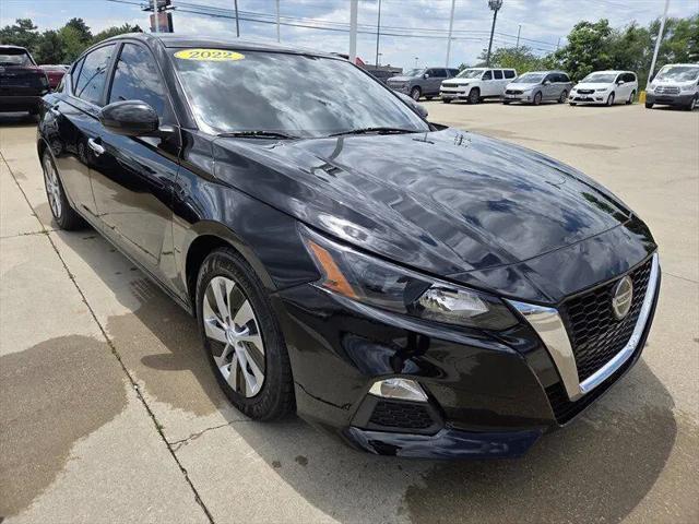 2022 Nissan Altima S FWD for sale in Lafayette, IN