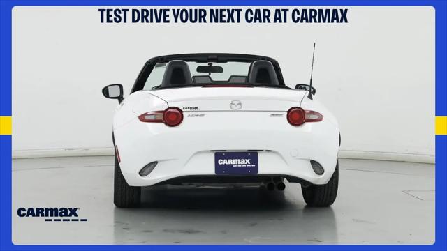 2016 Mazda MX-5 Sport