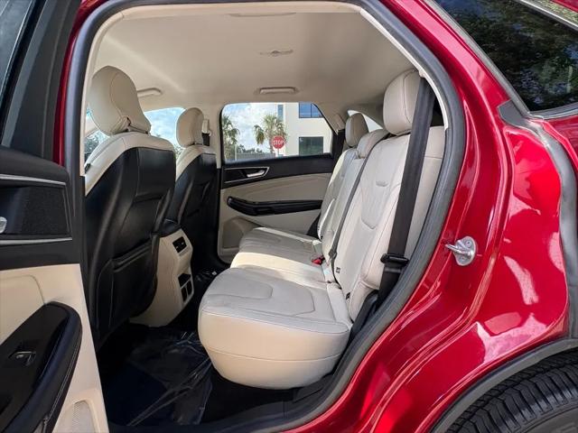 2016 Ford Edge Titanium