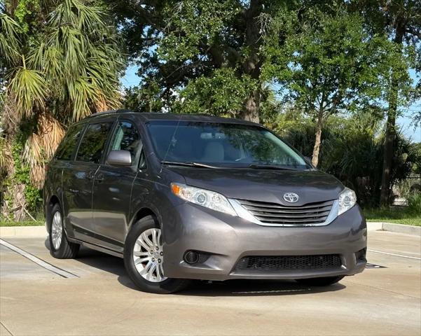 2012 Toyota Sienna XLE V6 8 Passenger for sale in Tampa, FL