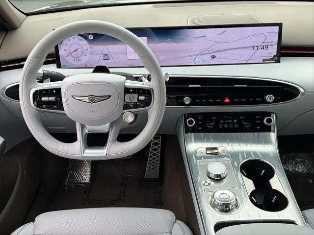 2026 Genesis GV70 Standard