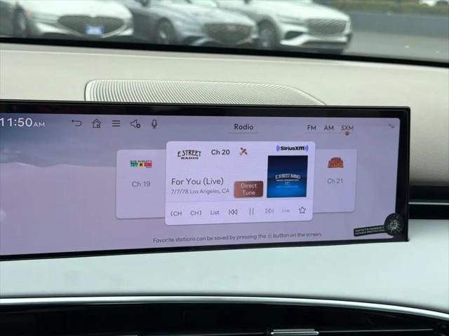 2026 Genesis GV70 Standard