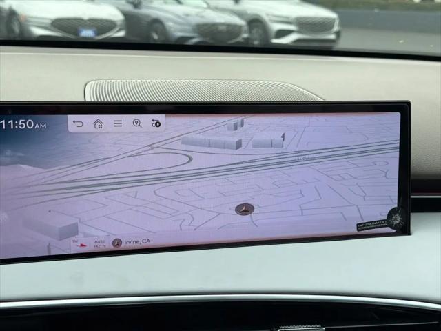 2026 Genesis GV70 Standard