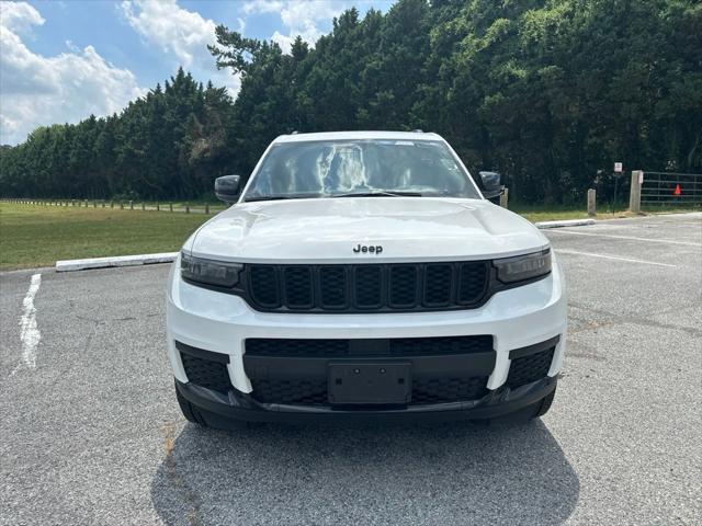 2024 Jeep Grand Cherokee L Altitude 4x4
