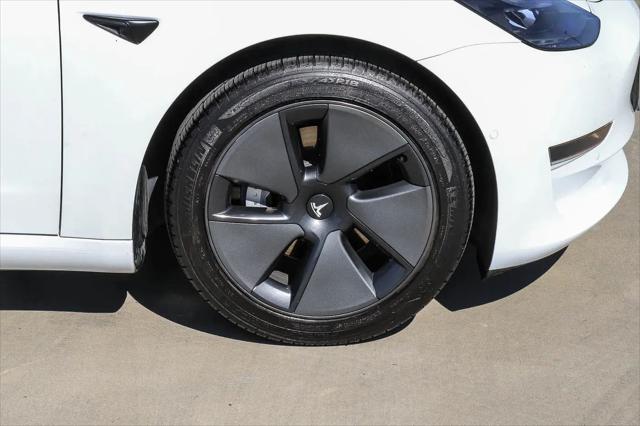 2021 Tesla Model 3 Standard Range Plus Rear-Wheel Drive