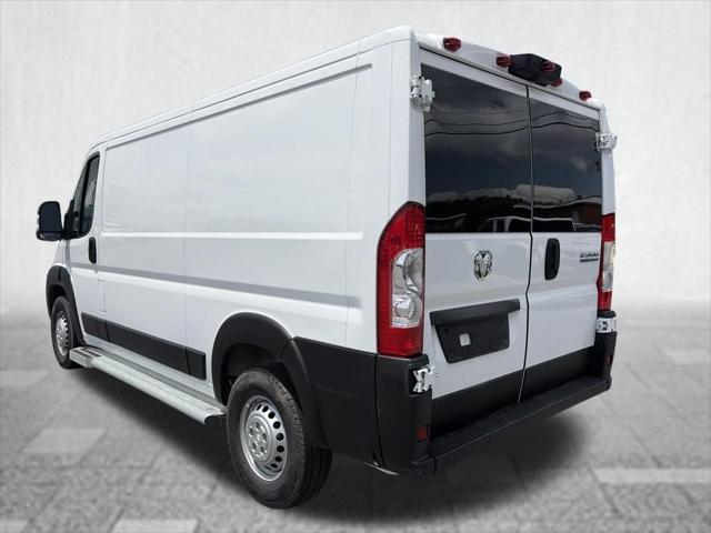 2025 RAM ProMaster 2500 Cargo Van Tradesman Low Roof 136 WB w/Pass Seat 2025 RAM ProMaster 2500 Cargo Van Tradesman Low Roof 136 WB w/Pass Seat