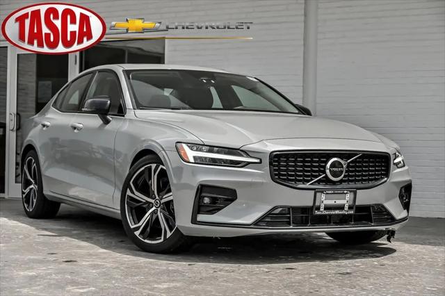 2024 Volvo S60 B5 Core Dark Theme for sale in Wheeling, IL