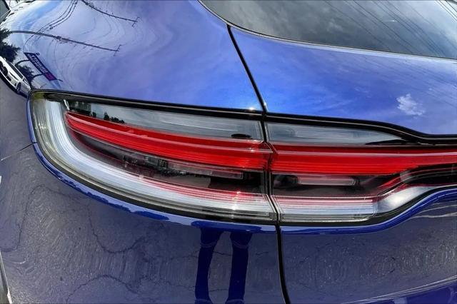 2022 Porsche Macan S
