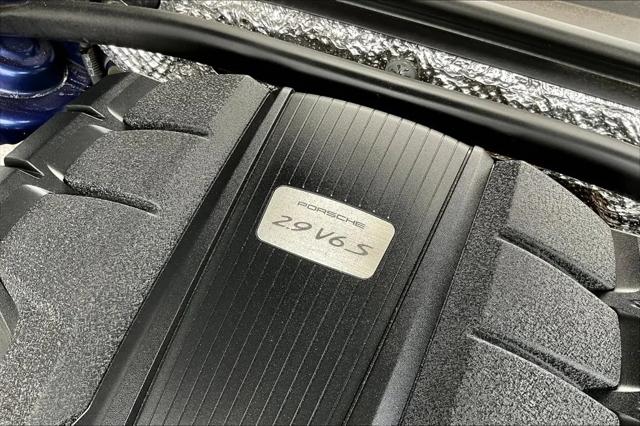 2022 Porsche Macan S
