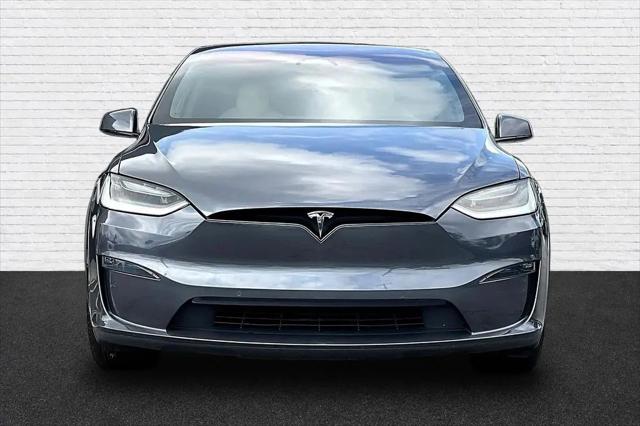 2023 Tesla Model X Standard Range