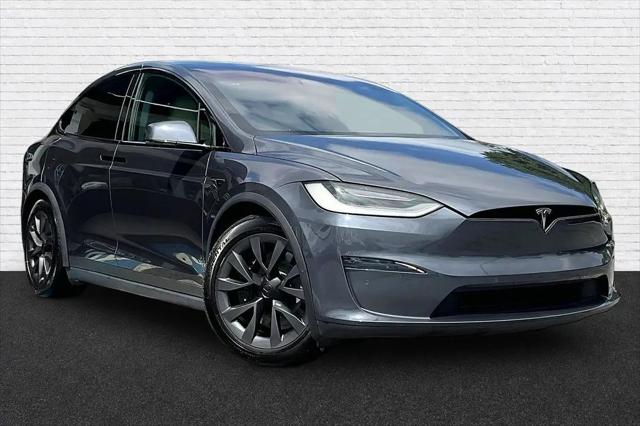 2023 Tesla Model X Standard Range