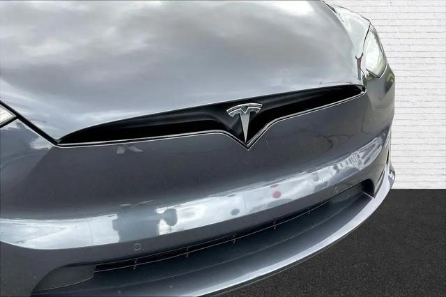 2023 Tesla Model X Standard Range