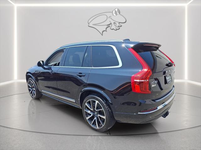 2023 Volvo XC90 B5 Plus