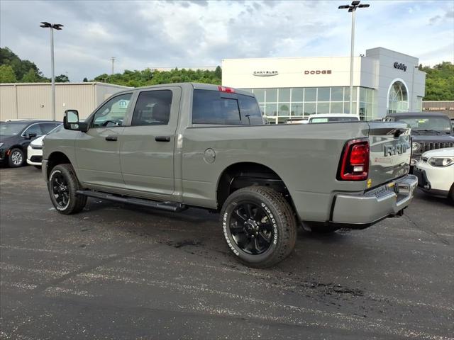 2026 RAM Ram 2500 RAM 2500 BLACK EXPRESS CREW CAB 4X4 64 BOX