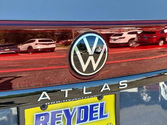 2026 Volkswagen Atlas Peak Edition