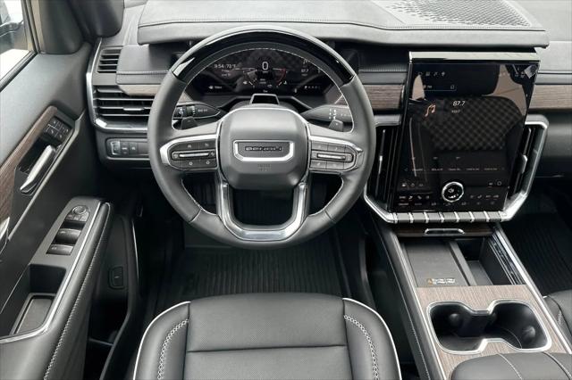 2026 GMC Acadia Denali FWD