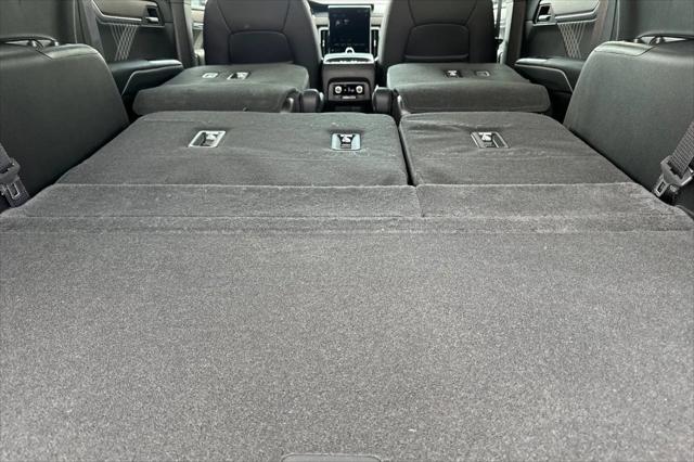 2026 GMC Acadia Denali FWD